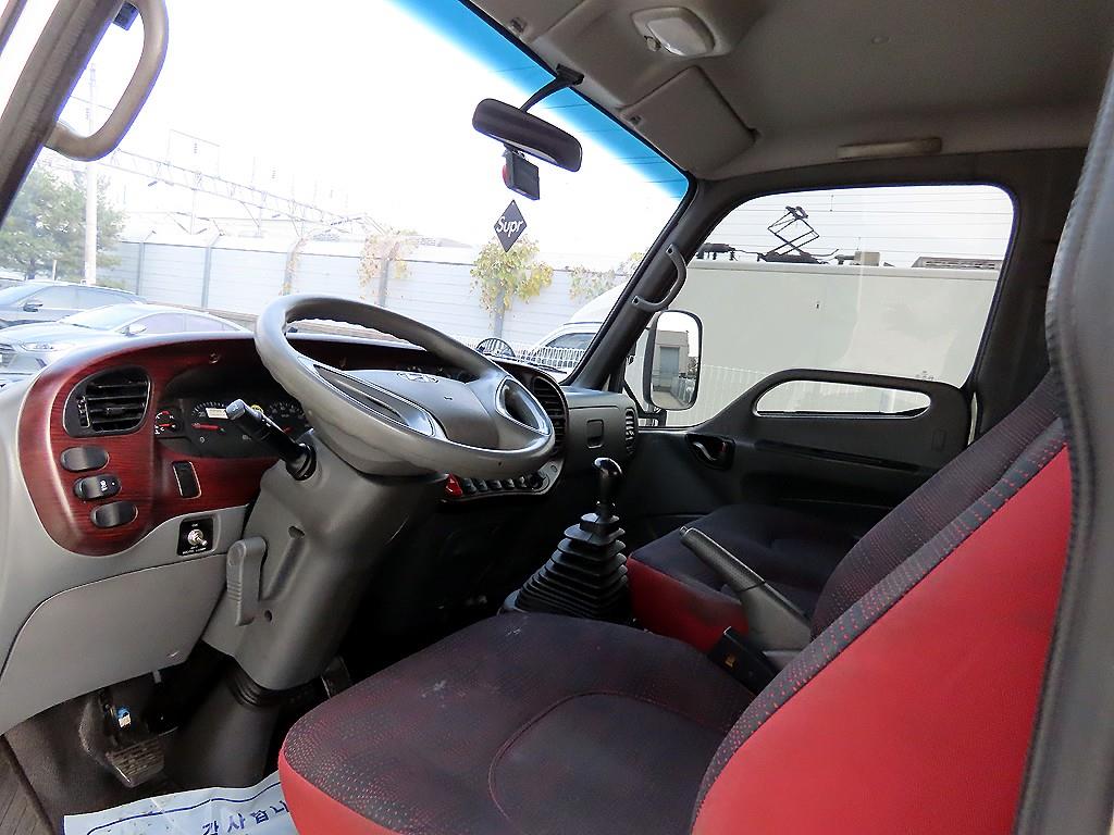 현대 마이티큐티 2.5톤 카고 6