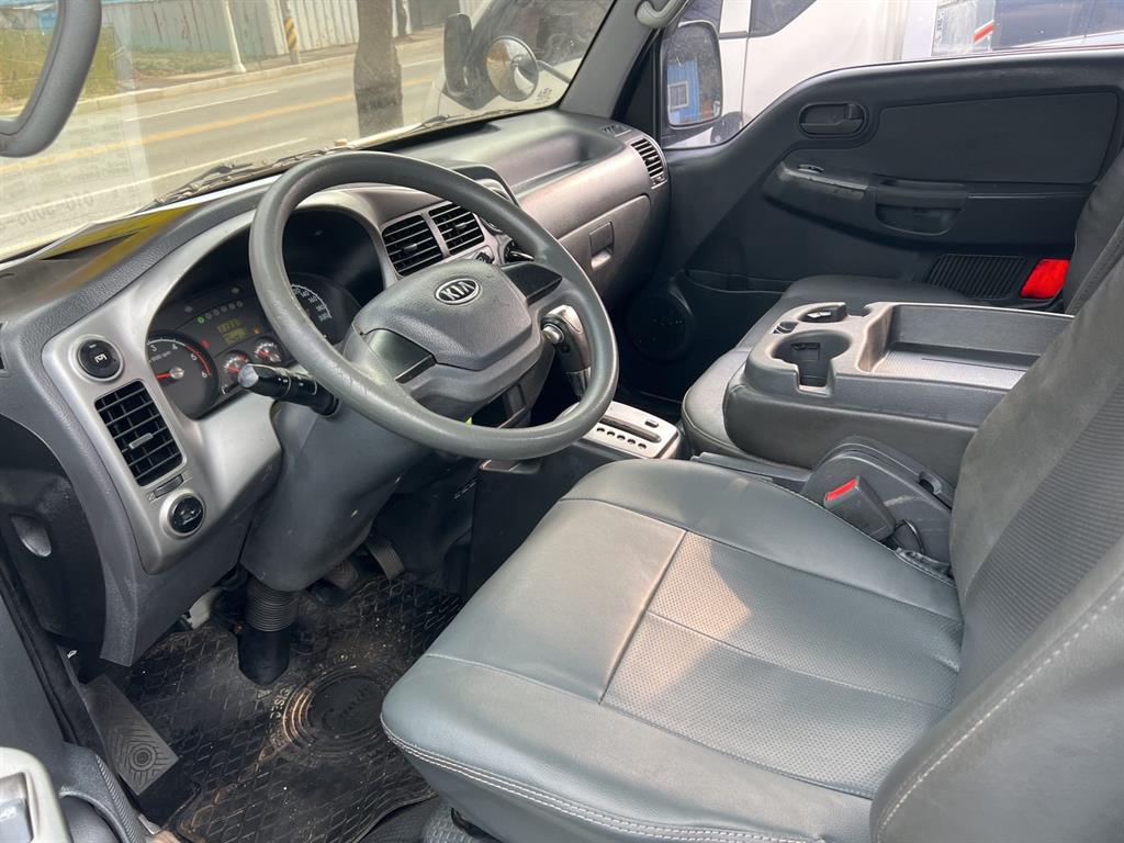 기아 봉고3 1톤 카고 4