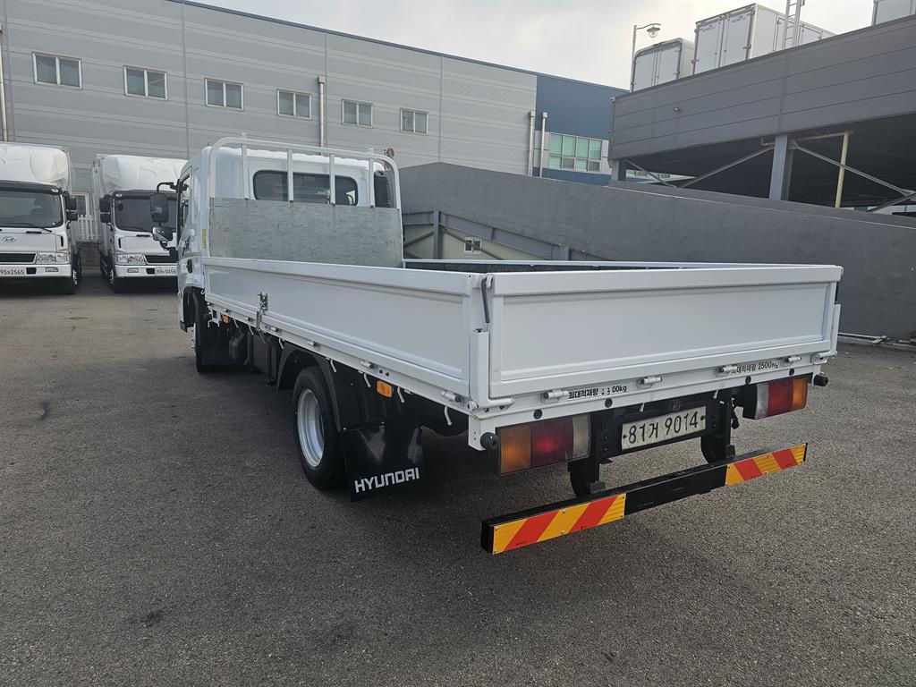 현대 올뉴마이티 2.5톤 카고 슈퍼캡 7