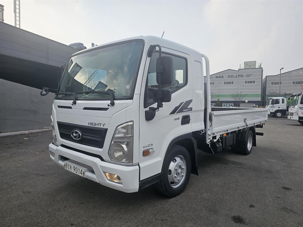 현대 올뉴마이티 2.5톤 카고 슈퍼캡 2