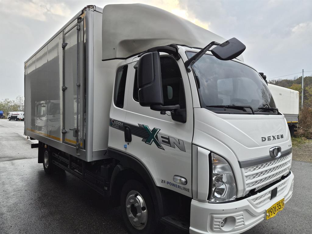 타타대우 더쎈 3.5톤 냉동탑 투냉 1