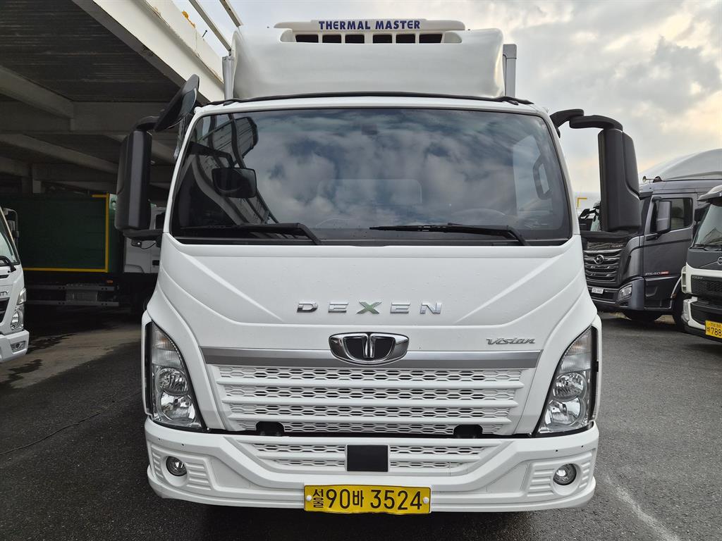 타타대우 더쎈 3.5톤 냉동탑 투냉 2