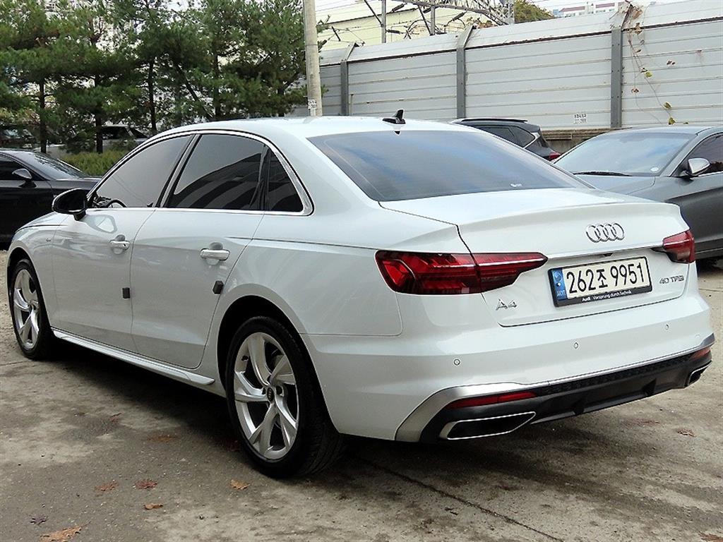 Audi A4 40 TFSI Premium 4
