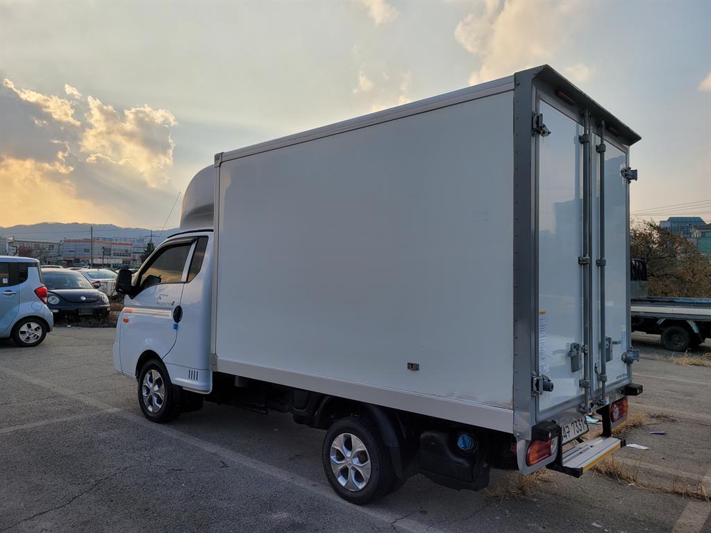 현대 포터2 1톤 냉동탑 3