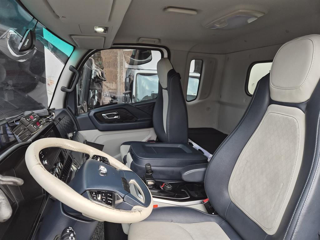 타타대우 더쎈 3.5톤 냉동탑 투냉 11