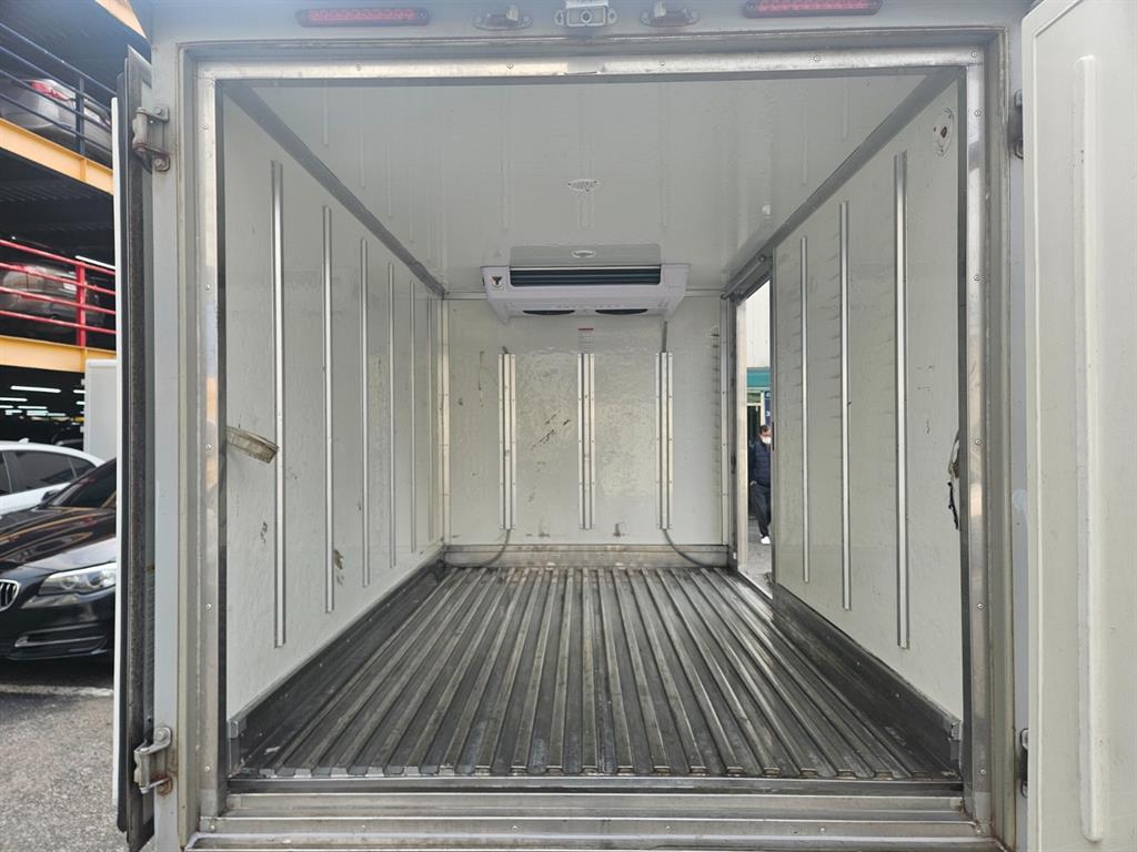 현대 포터2 1톤 냉동탑 슈퍼캡 6