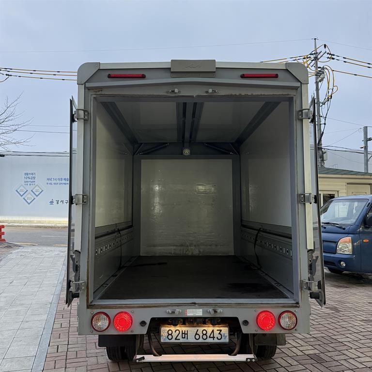 기아 봉고3 1톤 윙바디 전기 6
