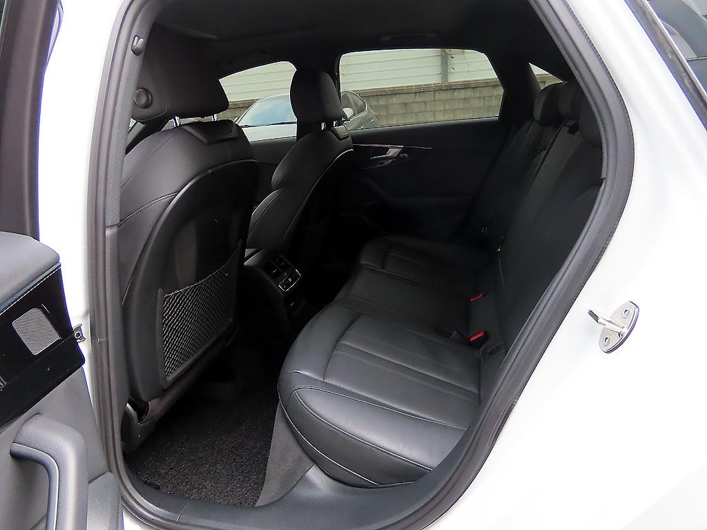 Audi A4 40 TFSI Premium 7