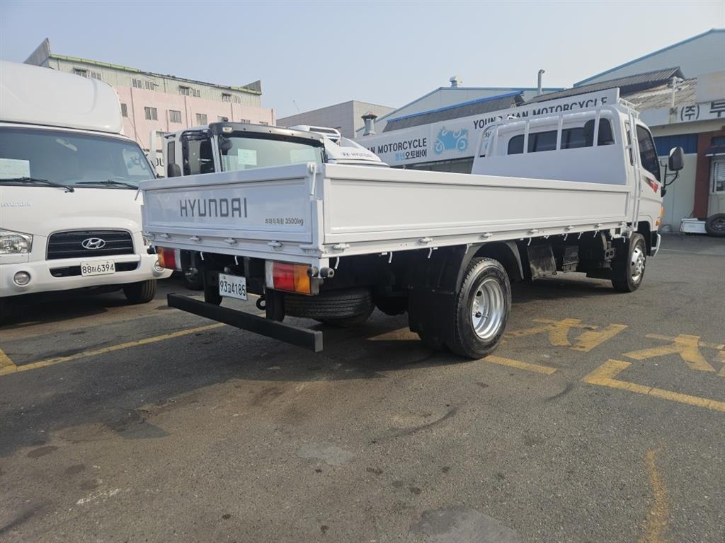 현대 이마이티 3.5톤 카고 슈퍼캡 5