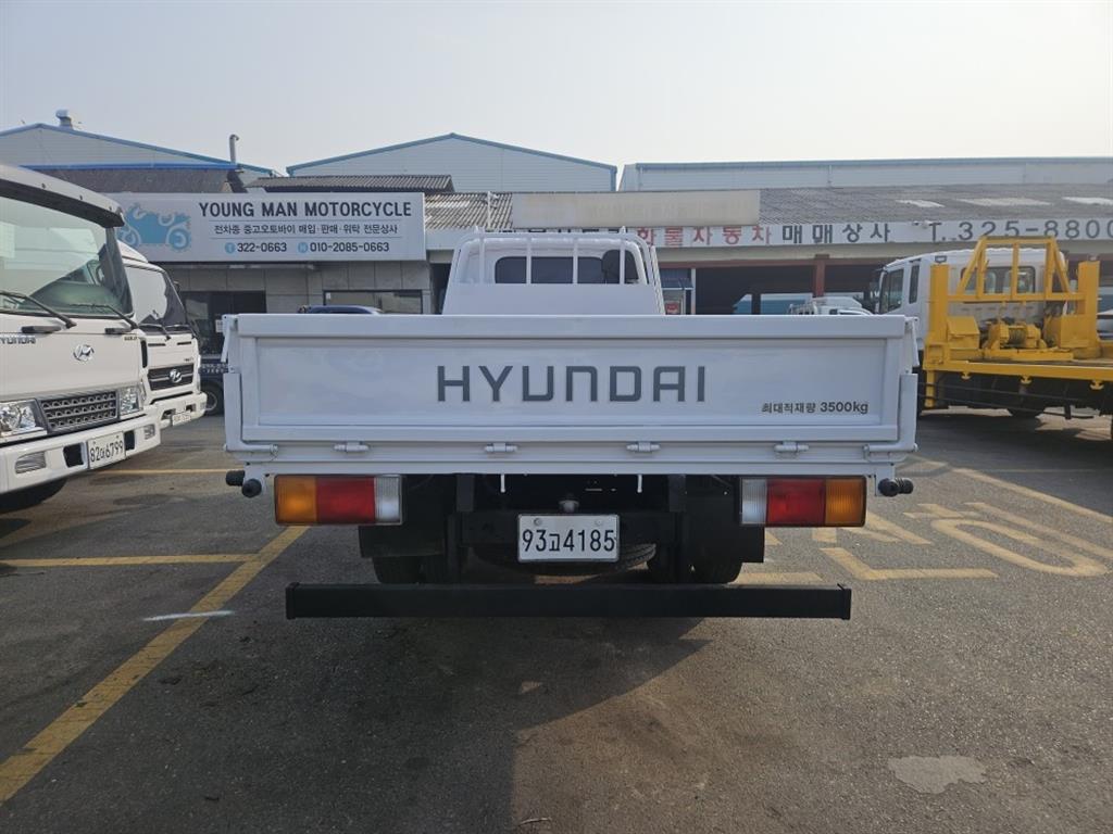 현대 이마이티 3.5톤 카고 슈퍼캡 4