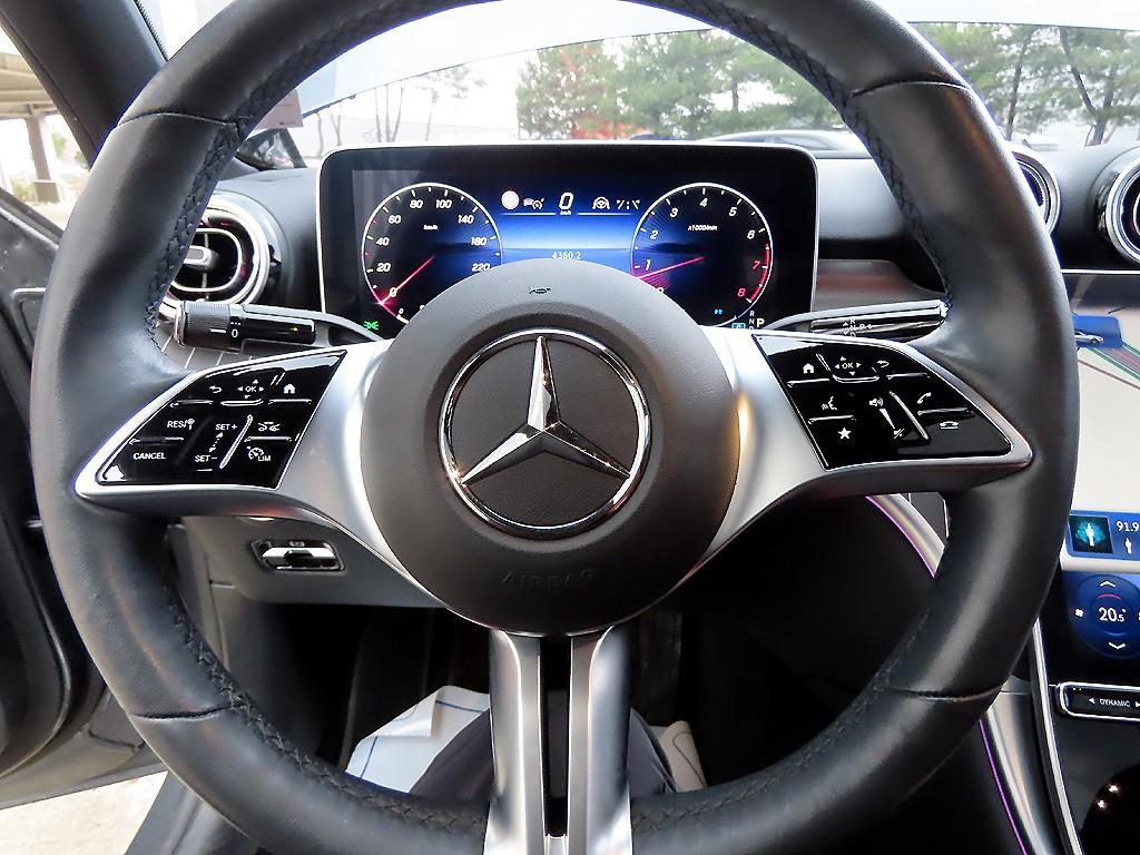 Mercedes-Benz C-Class C200 4MATIC Avantgarde 9