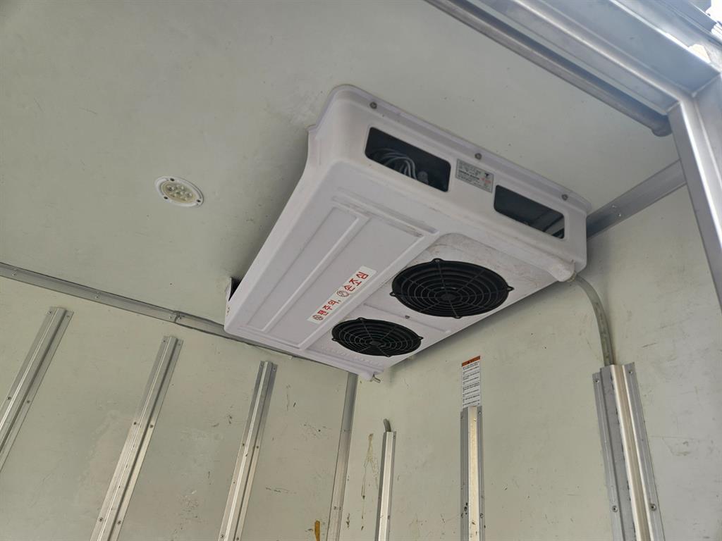 현대 포터2 1톤 냉동탑 슈퍼캡 8