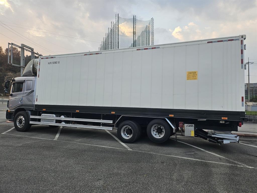 타타대우 프리마 냉동탑 8.5톤 수동 5