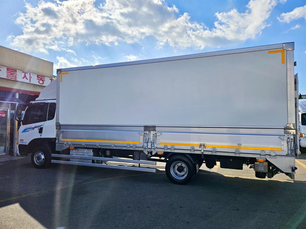 타타대우 더쎈 윙바디 4