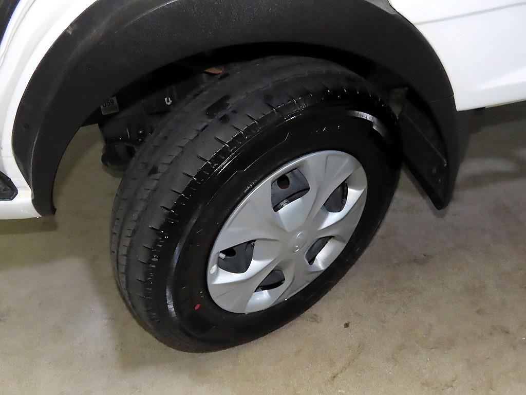 현대 포터2 1톤 카고 LPG 17