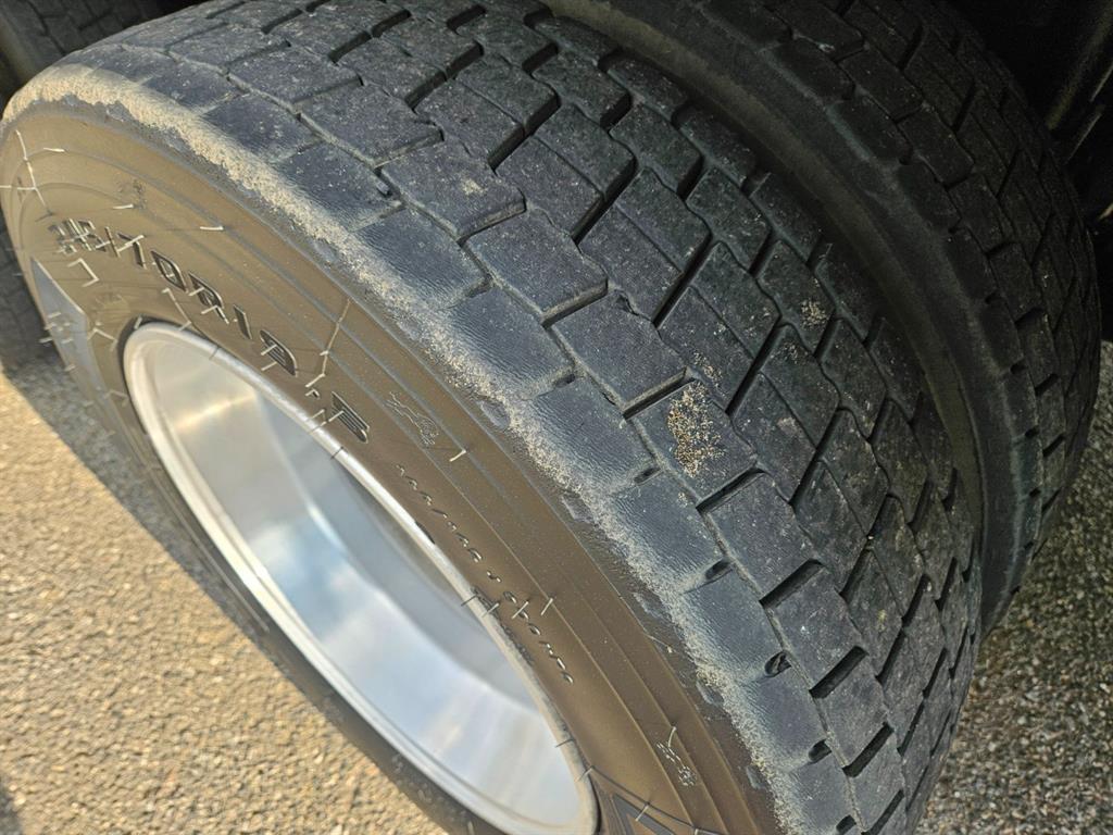 타타대우 프리마 14톤 사료운반차 18