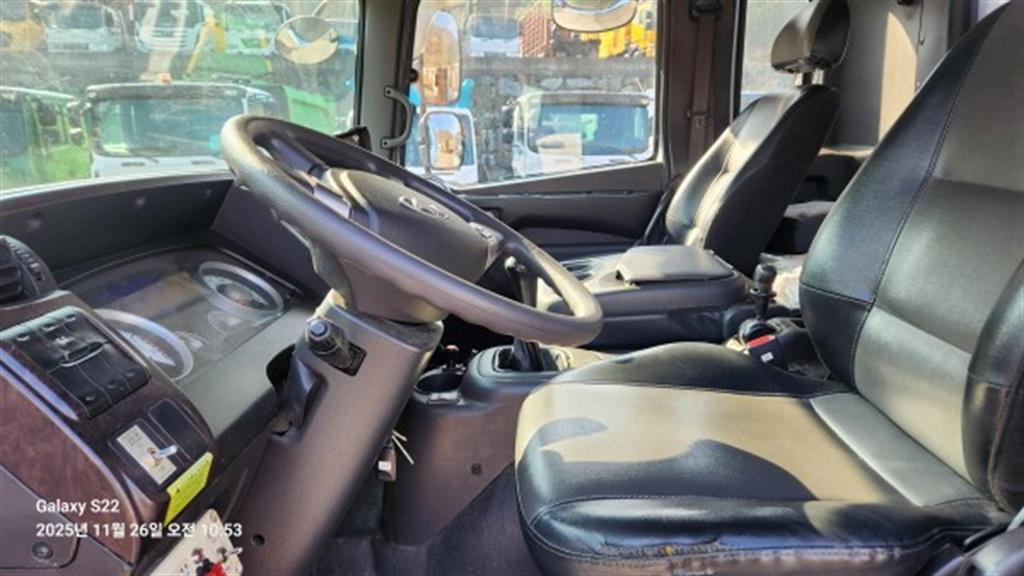 현대 압축진개 메가트럭 5톤 5