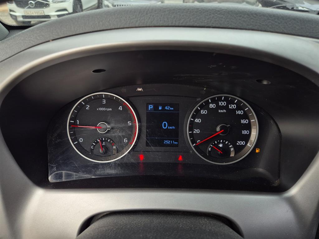 기아 봉고3 1톤 표준탑 LPG 11