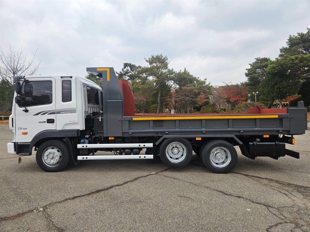 현대 메가트럭 화물덤프 7.5톤 3