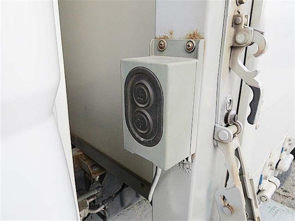 기아 봉고3 1톤 윙바디 13