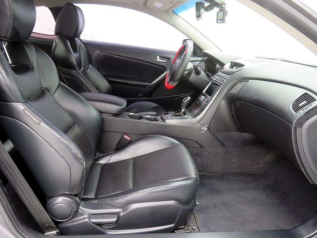 Hyundai Genesis 200 Turbo P 8