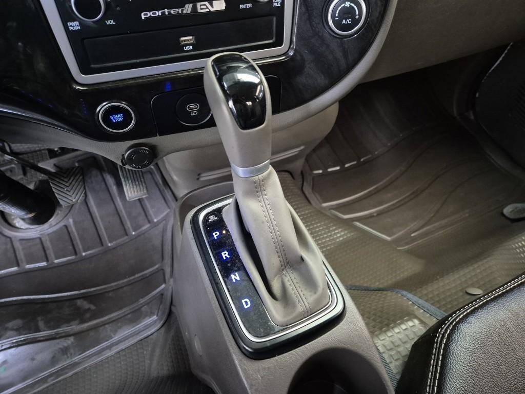 현대 포터2 1톤 카고 전기 8