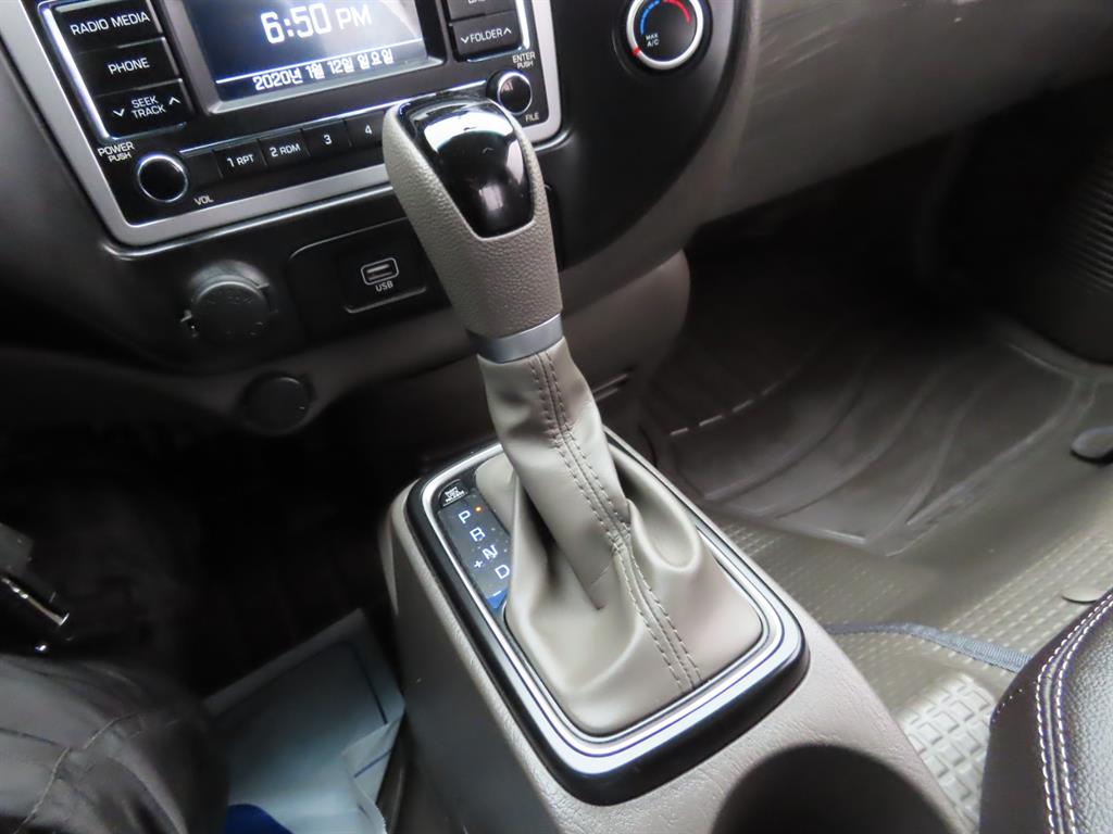 현대 포터2 1톤 카고 LPG 11