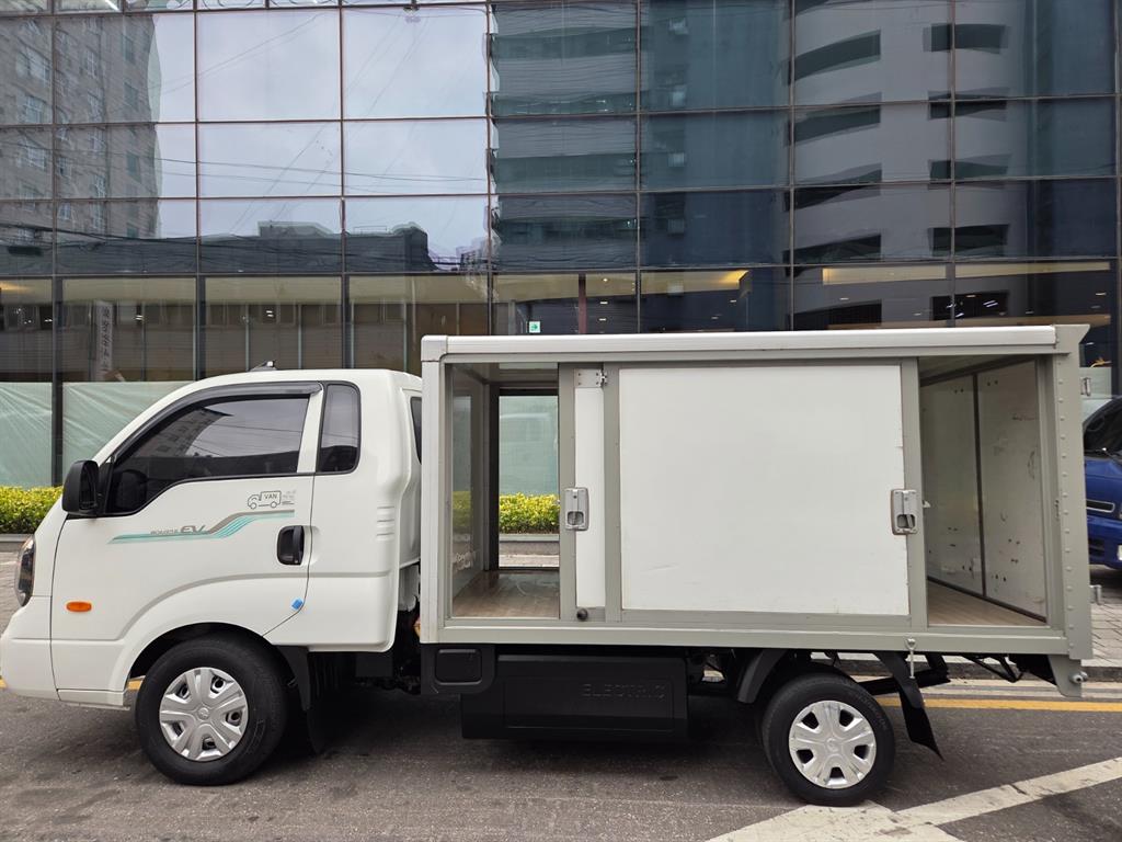 기아 봉고3 1톤 저상탑 전기 8