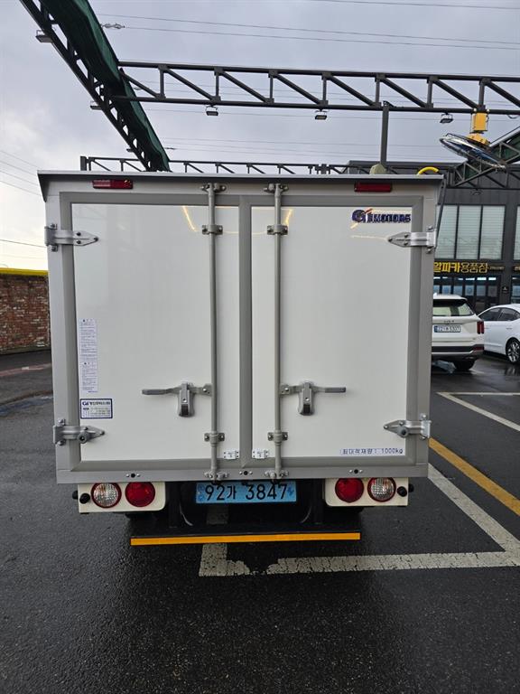 기아 봉고3 1톤 저상탑 전기 4