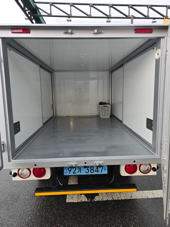 기아 봉고3 1톤 저상탑 전기 5