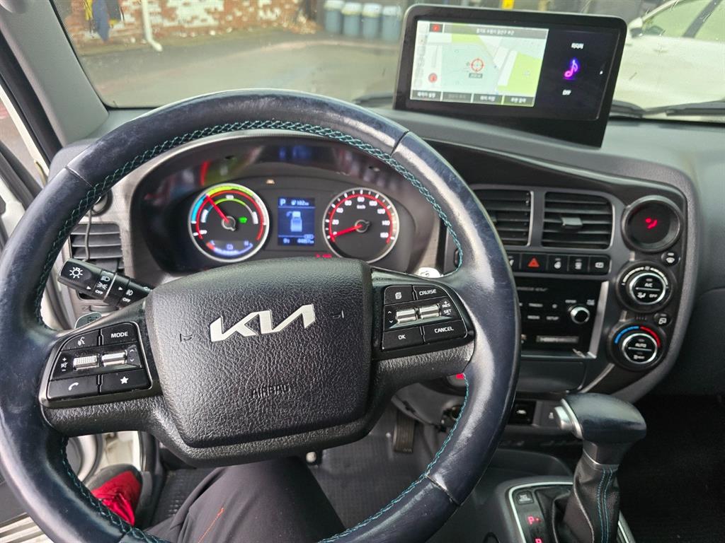 기아 봉고3 1톤 저상탑 전기 8