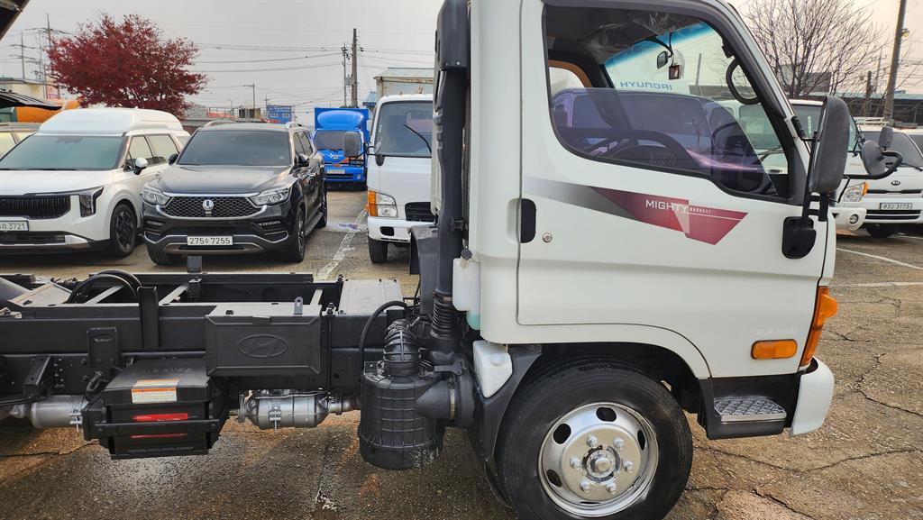 현대 마이티큐티 화물덤프 2.5톤 8