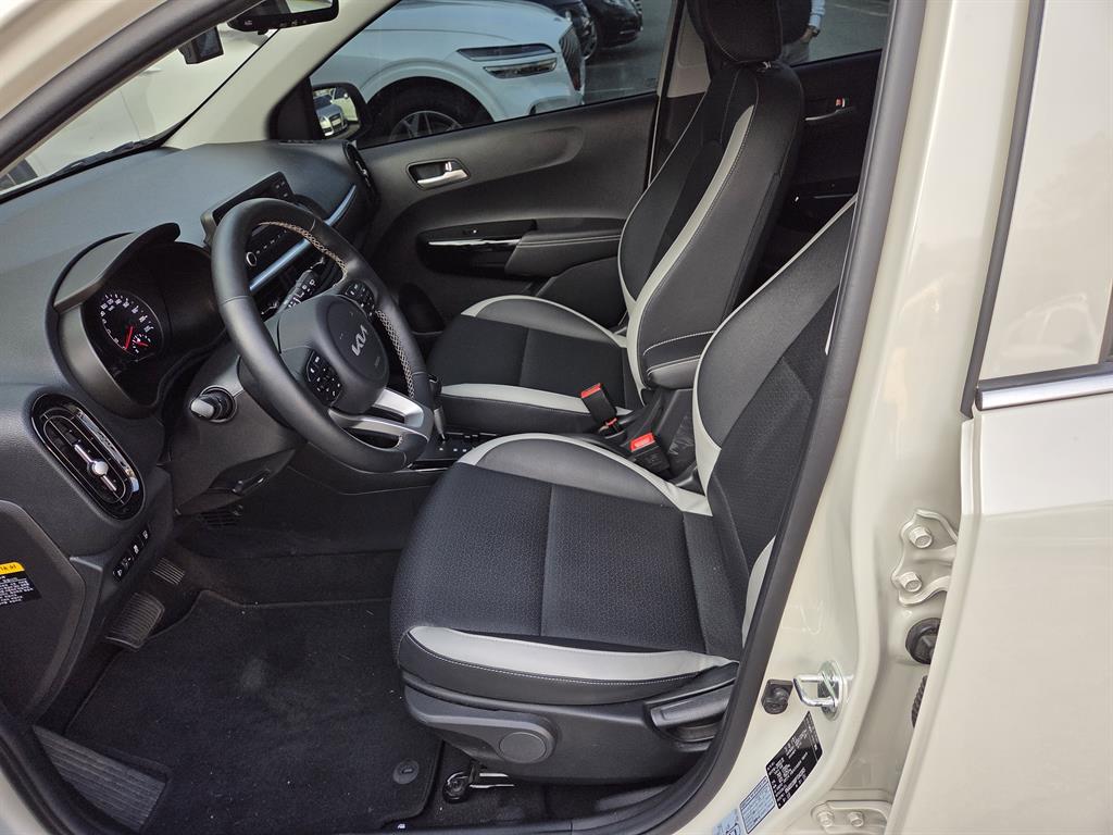 Kia Morning Signature 10