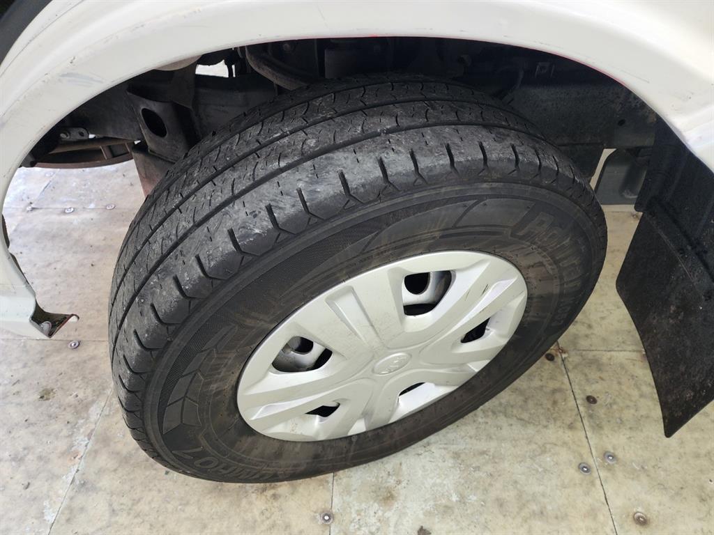 기아 봉고3 1톤 카고 8