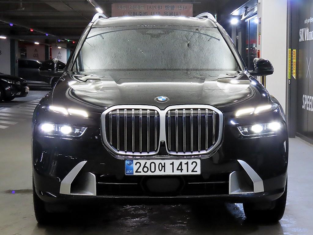 BMW X7 xDrive 40d 디자인 퓨어 엑셀런스 6인승 사진