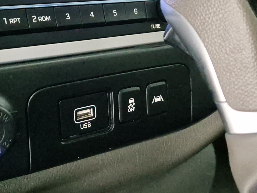 현대 포터2 1톤 표준탑 LPG 11