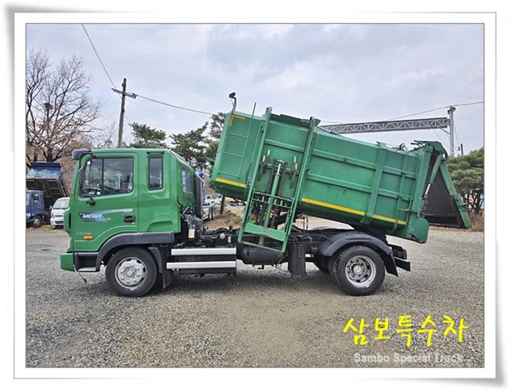 현대 음식물차 메가트럭 7.5톤 6