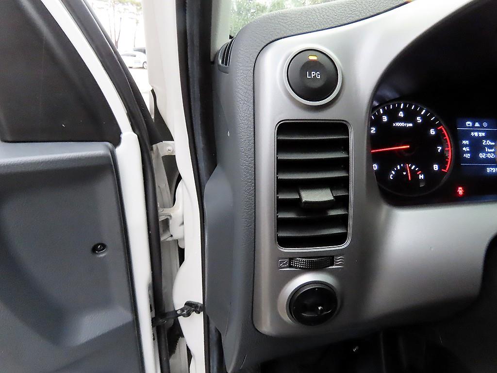 기아 봉고3 1톤 표준탑 LPG 12