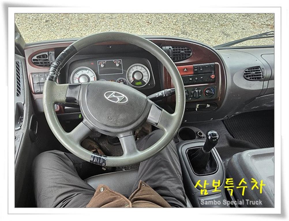 현대 음식물차 메가트럭 7.5톤 11