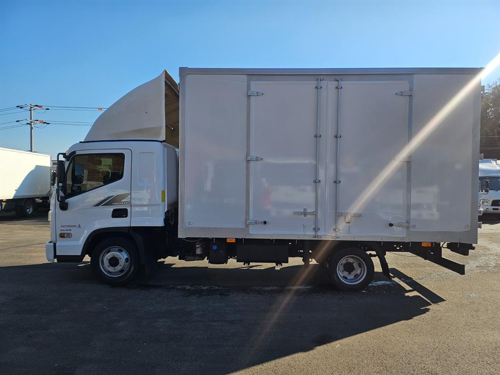 현대 올뉴마이티 2.5톤 익스하이탑 2