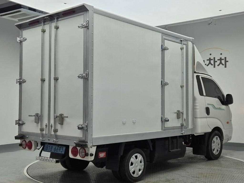 기아 봉고3 1톤 표준탑 전기 2