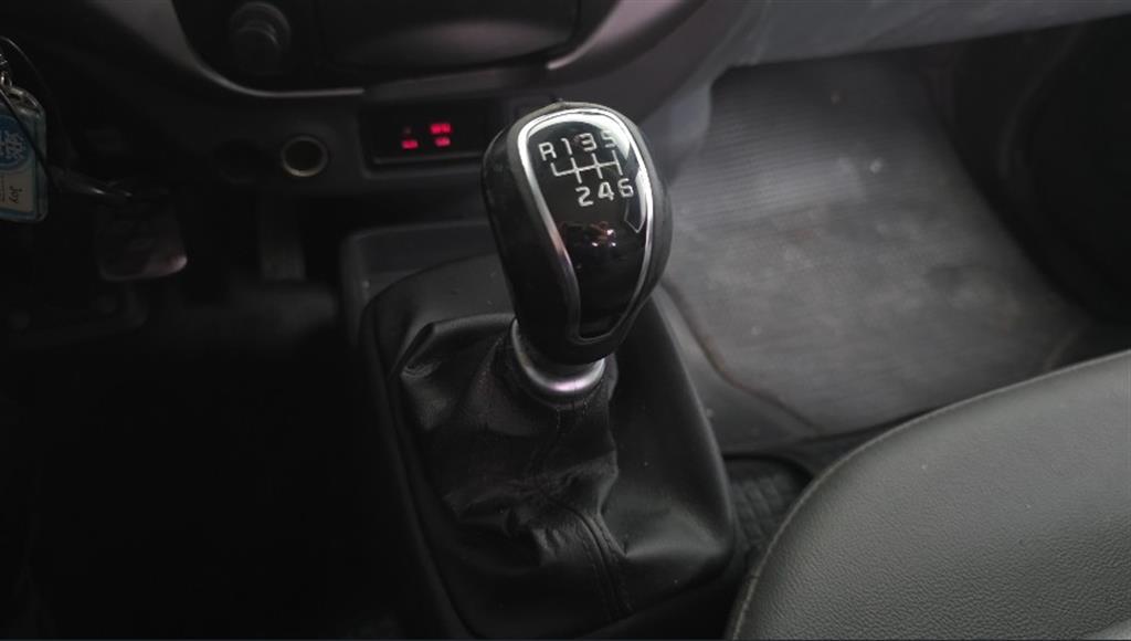 기아 봉고3 1.2톤 카고 8