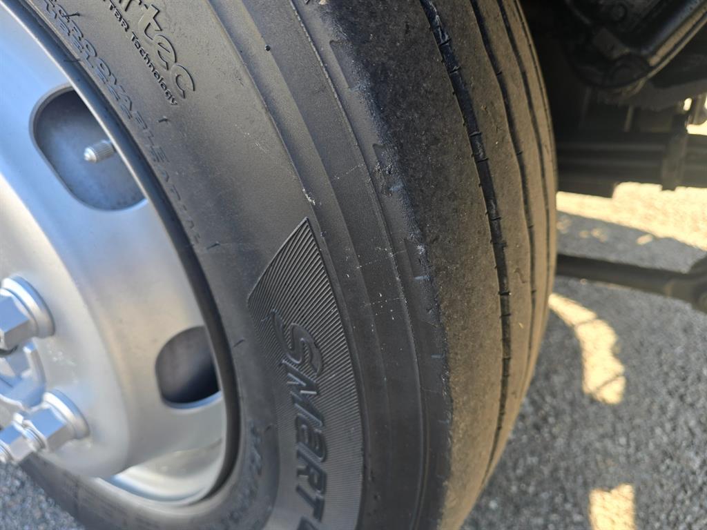 현대 메가트럭 270 단바리 카고 4.5톤 수동 7