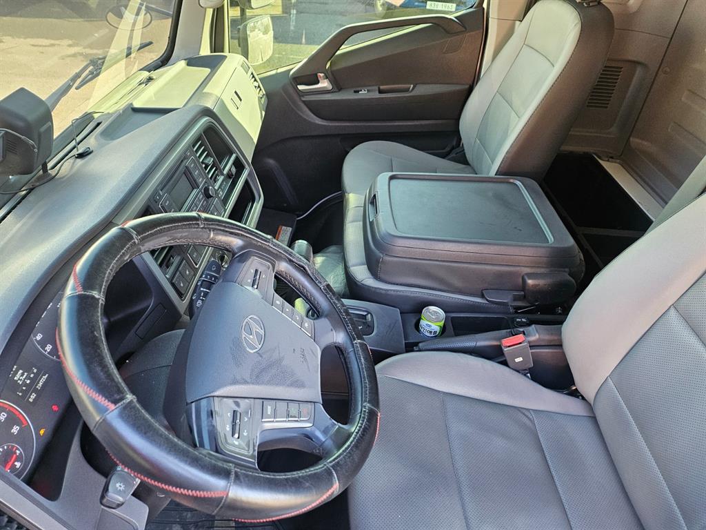 현대 올뉴마이티 2.5톤 익스하이탑 11