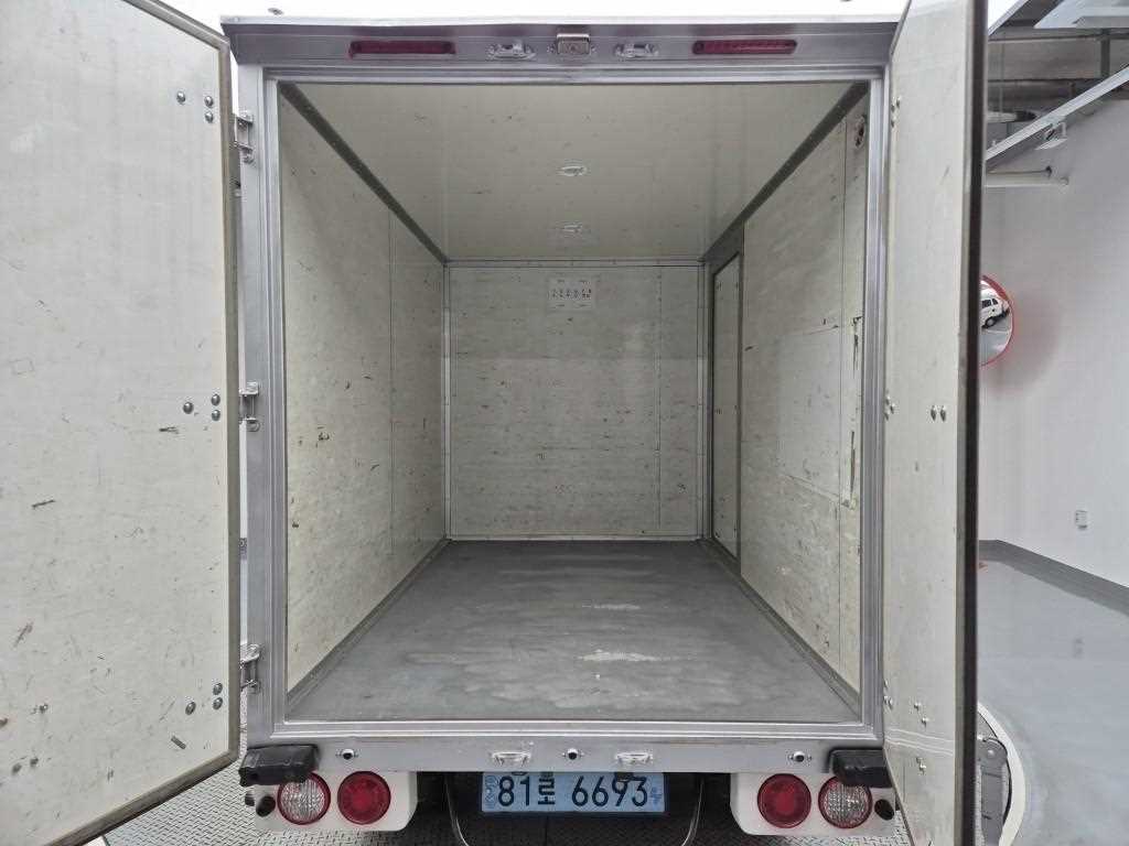 기아 봉고3 1톤 표준탑 전기 15