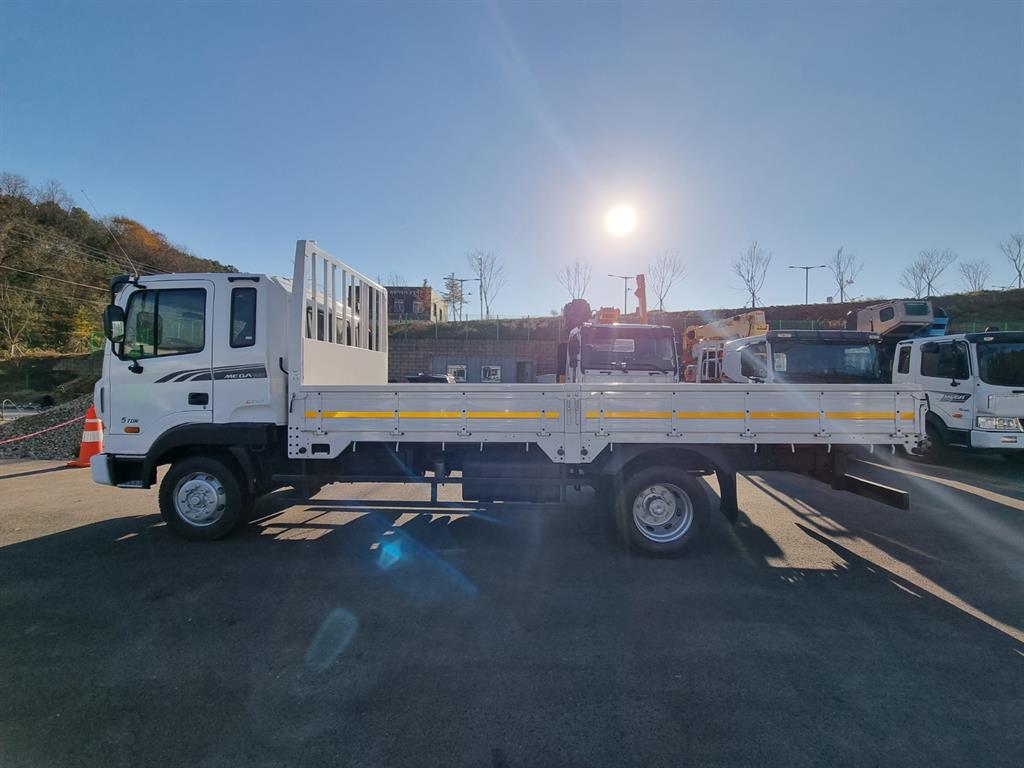 현대 메가트럭 단바리 카고 5톤 수동 7