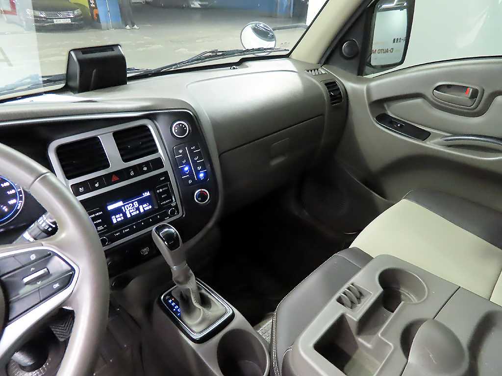 현대 포터2 1톤 카고 LPG 11