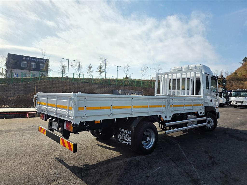 현대 메가트럭 단바리 카고 4.5톤 수동 3