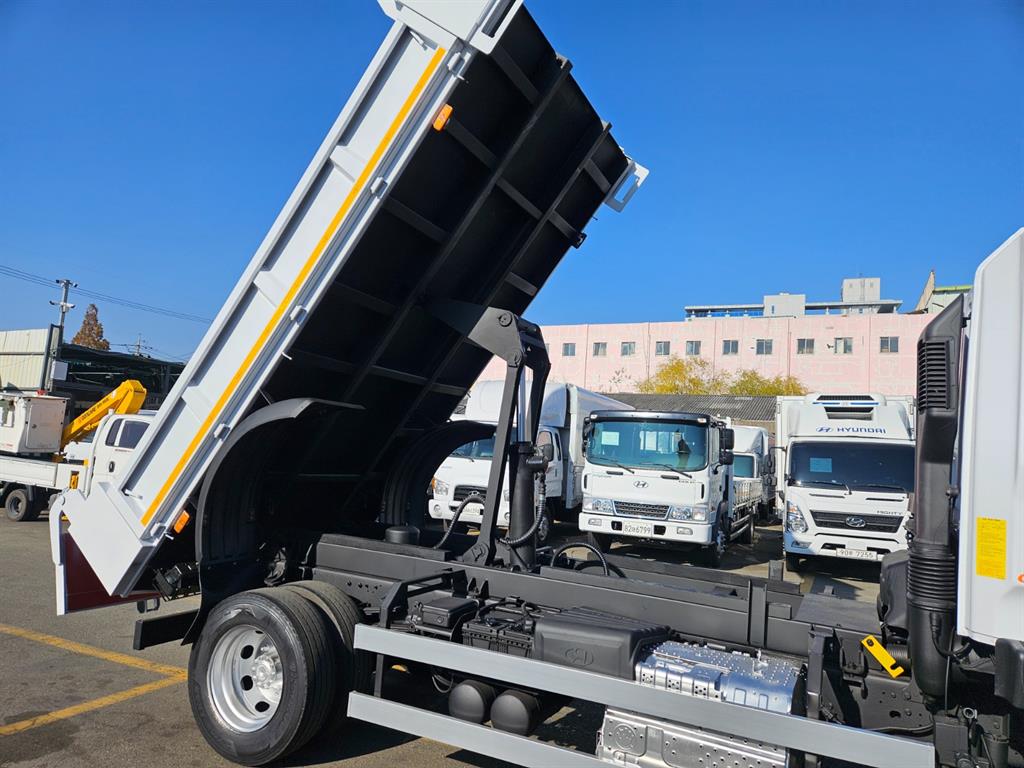 현대 메가트럭 화물덤프 5톤 7