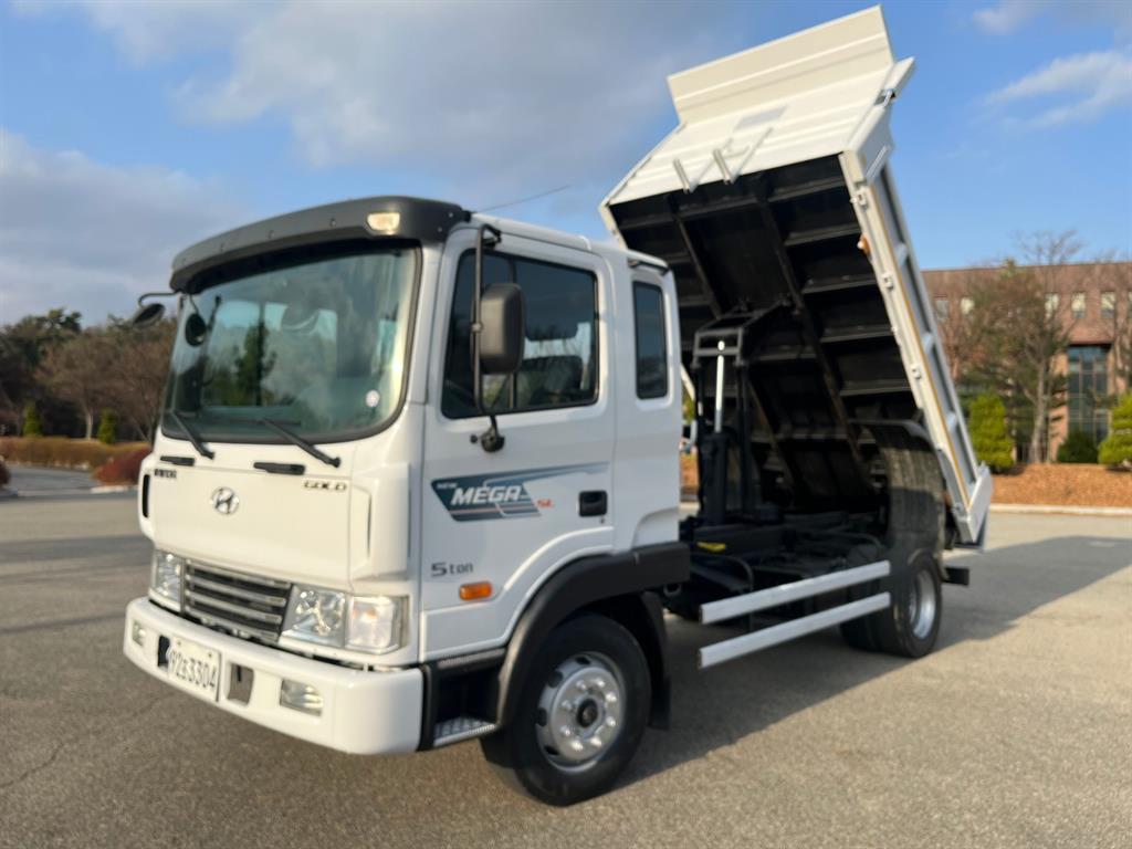 현대 메가트럭 화물덤프 4.5톤 9